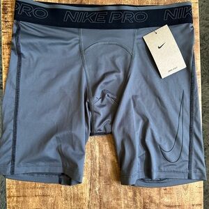 Nike Pro Men's Black and Gray Boxer Briefs
